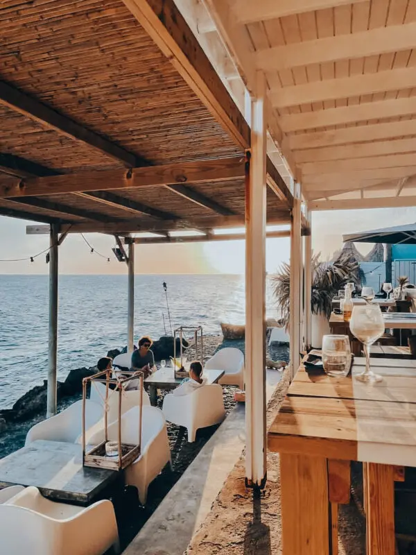 bijblauw curacao