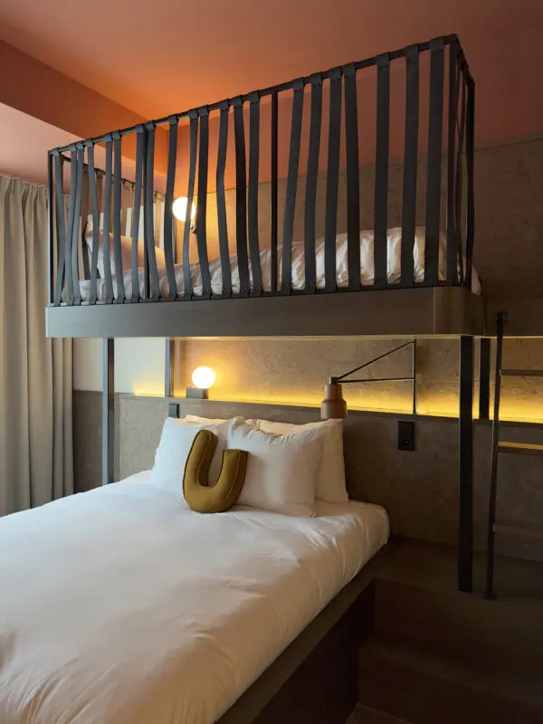 hotel the usual rotterdam tripe room