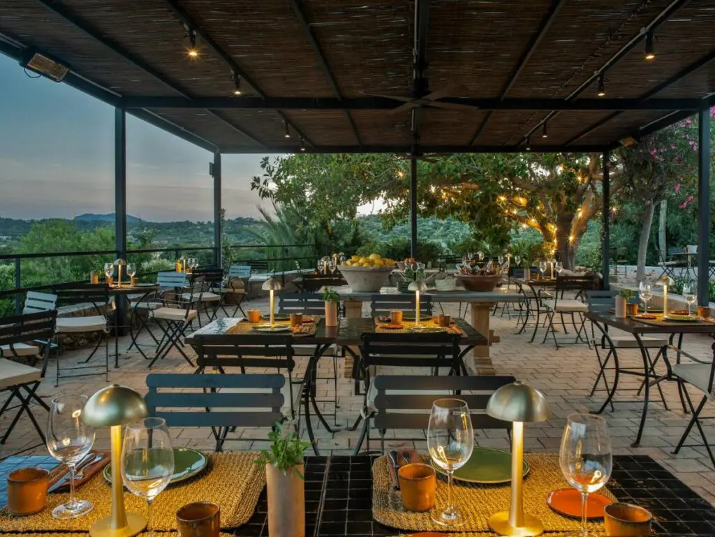 the lodge mallorca