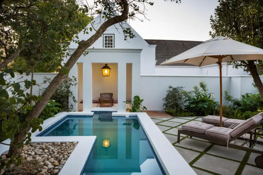 Akademie Street Boutique Hotel