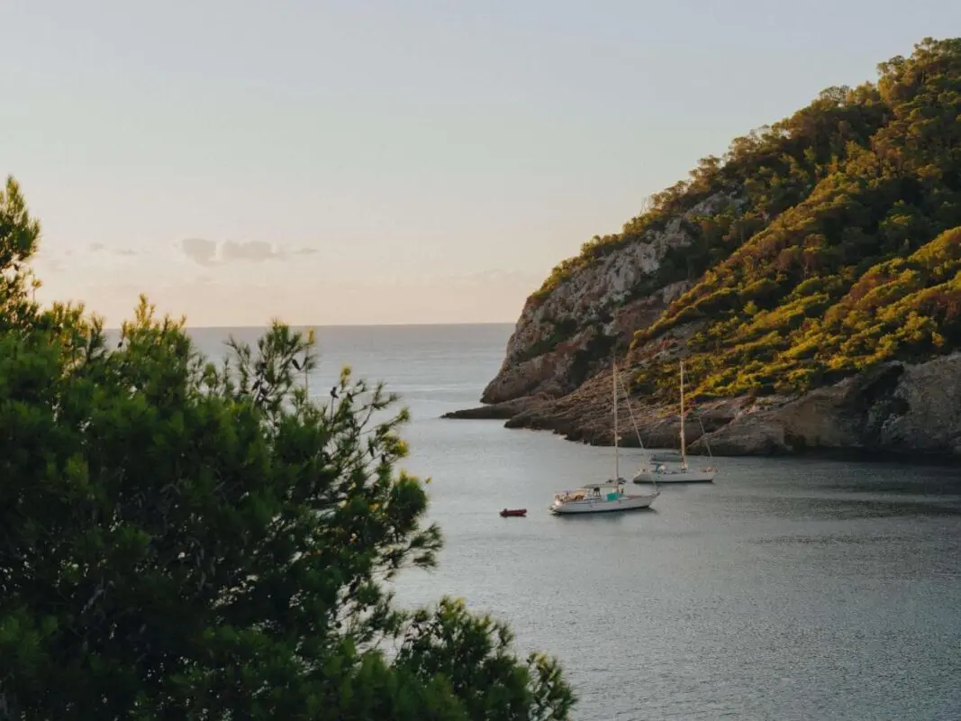cala llonga ibiza
