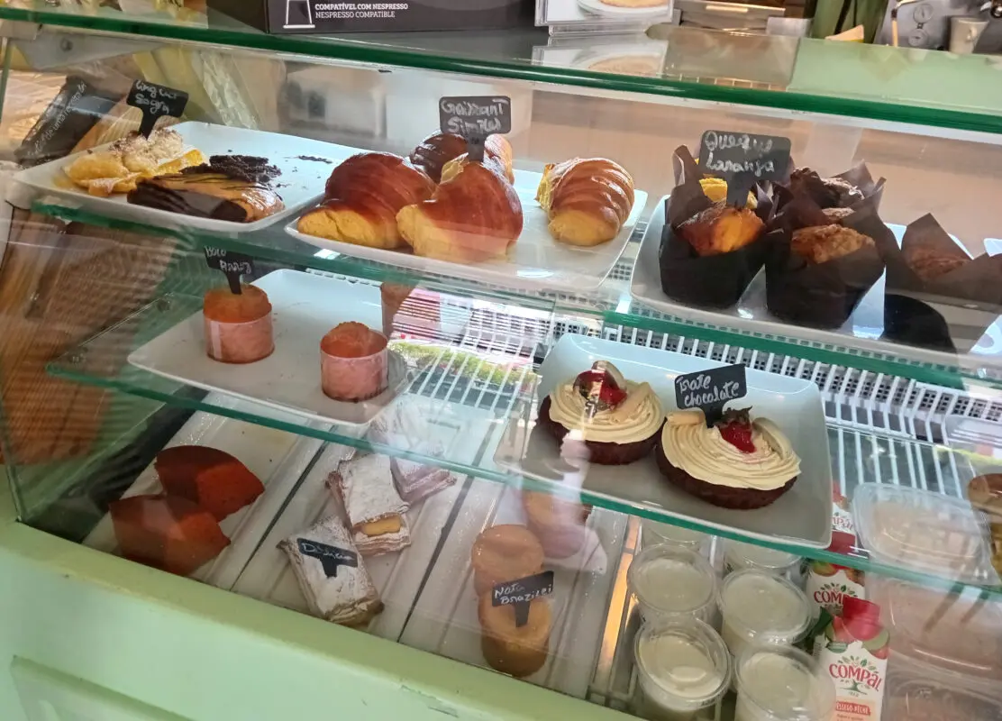 A Padaria Santiago Palmarejo Kaapverdië ontbijt lunch uit eten