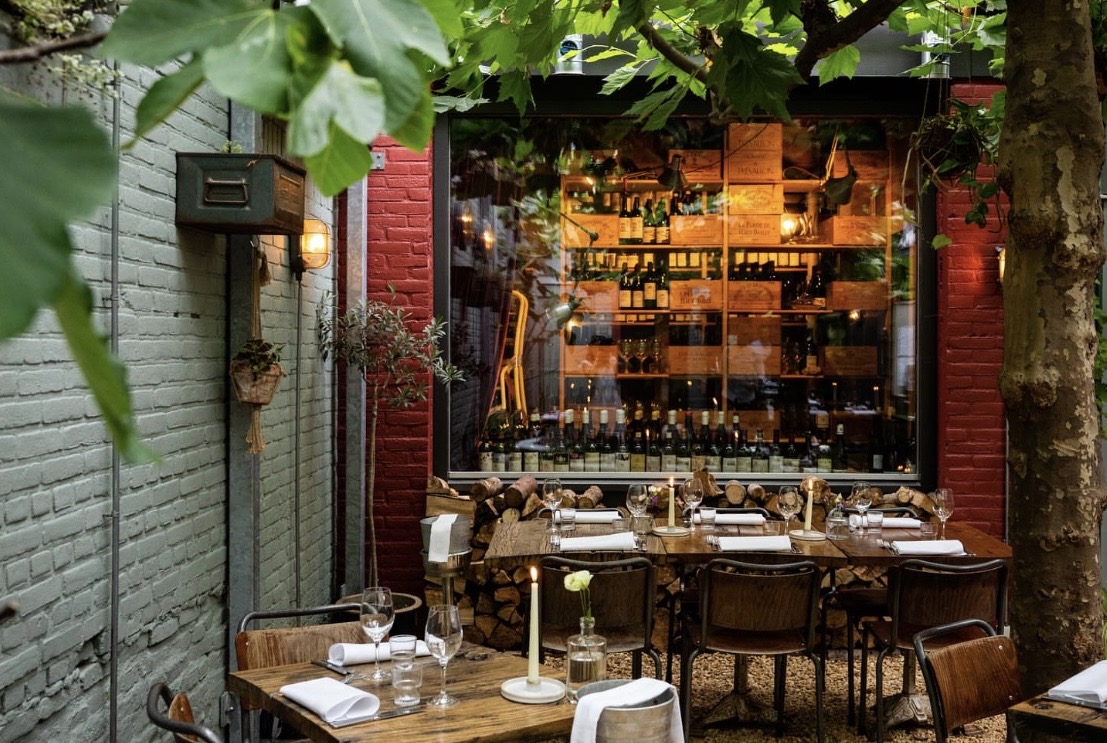 Bistro Flores incl binnentuin en wijnkamer
