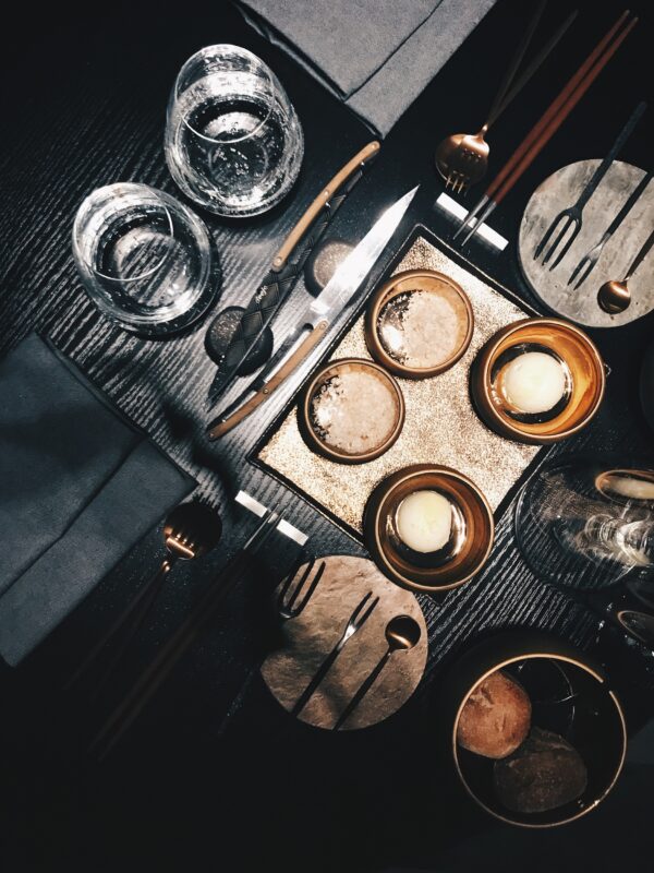 Peter Gast opent speakeasy restaurant Graphite in Amsterdam
