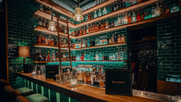 Nieuwe bovenstebeste borrelstek in Groningen: The Stockroom Groningen