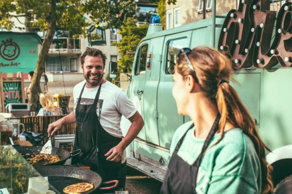 Feest: Vleesch noch Visch krijgt eindelijk een ‘echt’ restaurant in Amsterdam