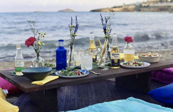 Nieuw op Ibiza: Moos Kitchen, Cala Llonga, Ibiza