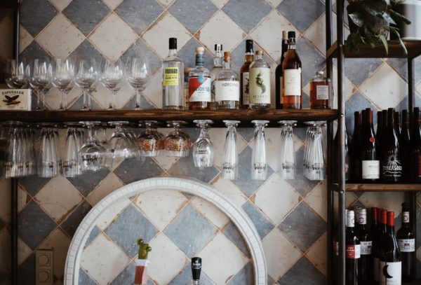 borreltijd! Restaurant Compartir in Amsterdam West is open