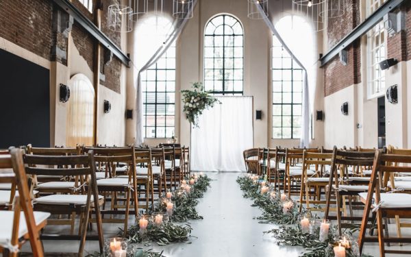 Hallo romantiek! Trouwen in een kruitfabriek in Muiden