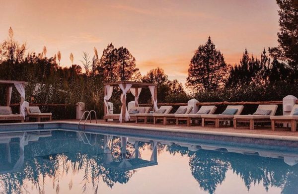 betaalbaar én kidsproof: Can Vistabella Boutique Resort op Ibiza, Spanje