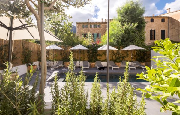 Droomhotel (en nog betaalbaar ook): 1902 TOWNHOUSE Mallorca
