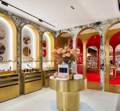 Wat een beauty: Chez L’Elite