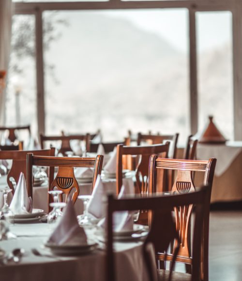 Help je favo horeca – knap staaltje ‘samen staan we sterk’ en je bent welkom!