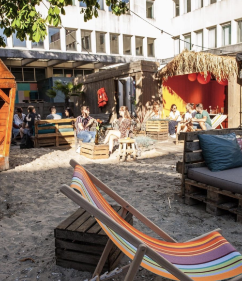 Kakelvers stadsstrand: BAJES BEACH CLUB Amsterdam