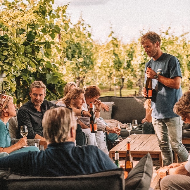 Wijnproeverij bij Apostelhoeve