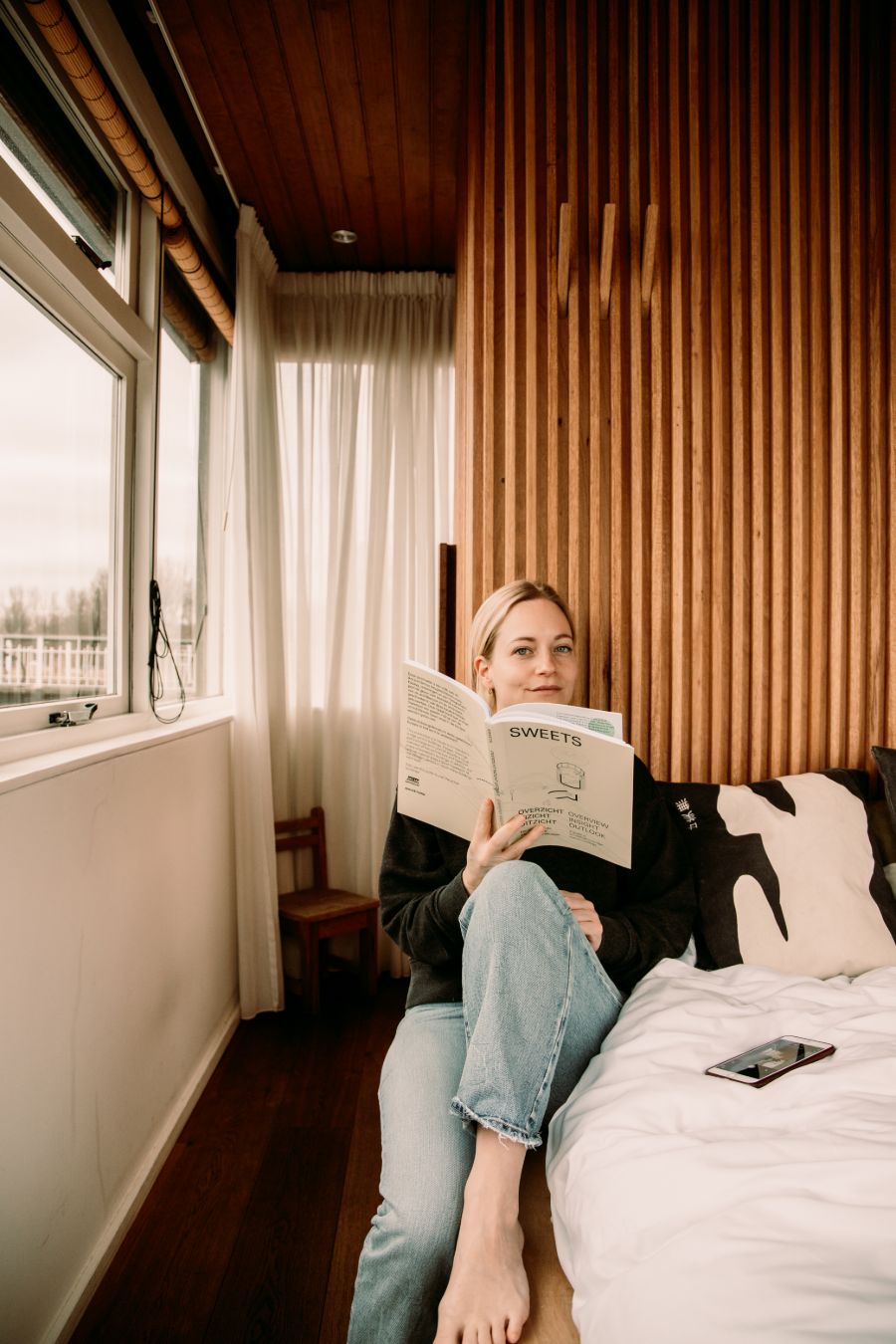 Manon in Sweets Hotel