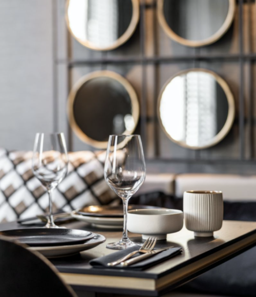 Rauw, met een gouden randje: Hotel Le Marin, Rotterdam