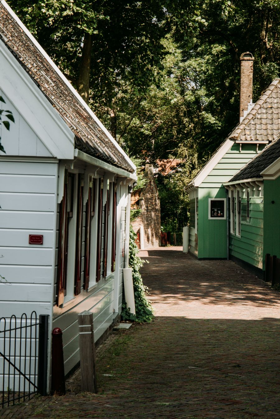 Leeteinde straatbeeld