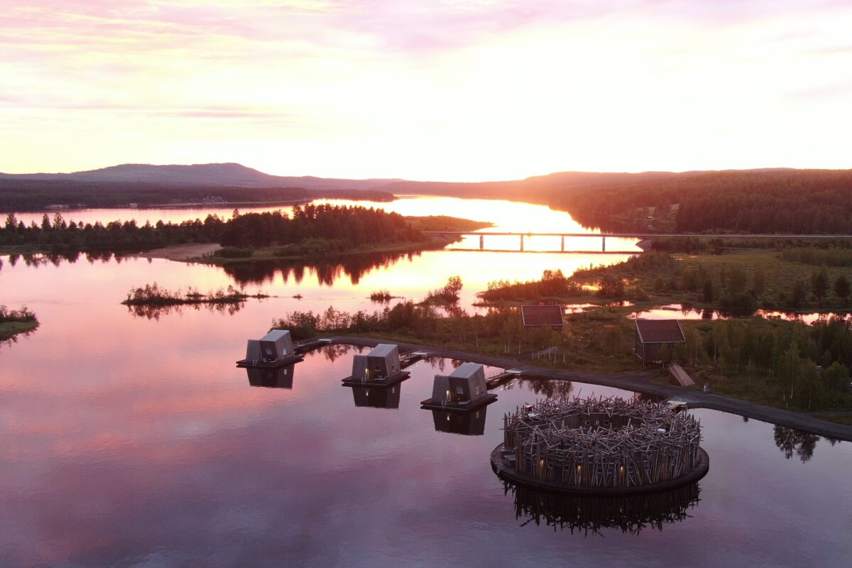 Arctic Bath wellness Lapland