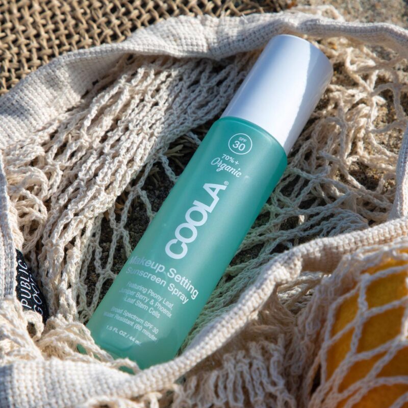Coola Fixing Spray SPF 30 Barts Boekje