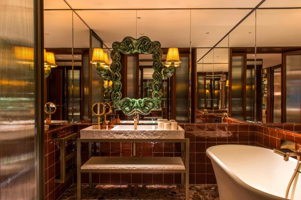 Brach Hotel in Madrid