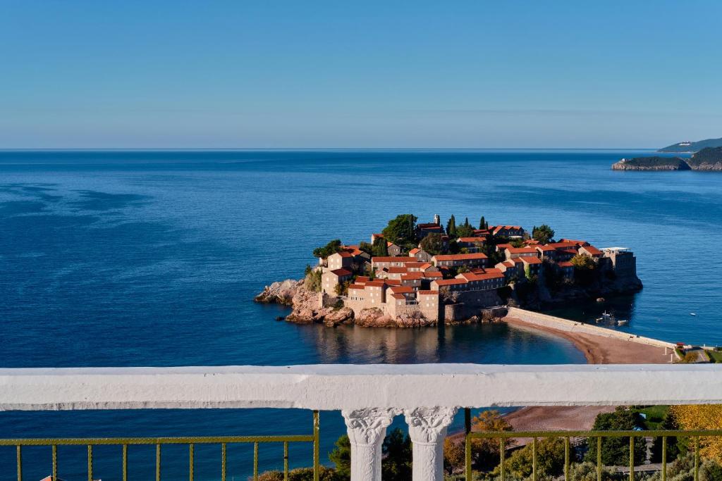 hotel montenegro