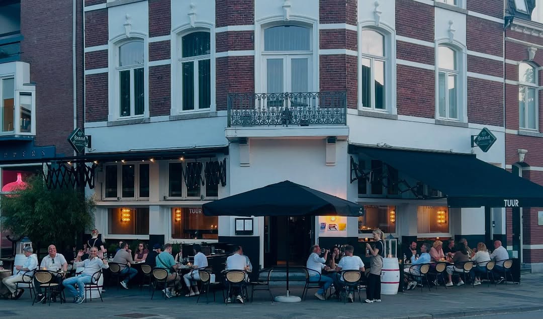 tuur maastricht